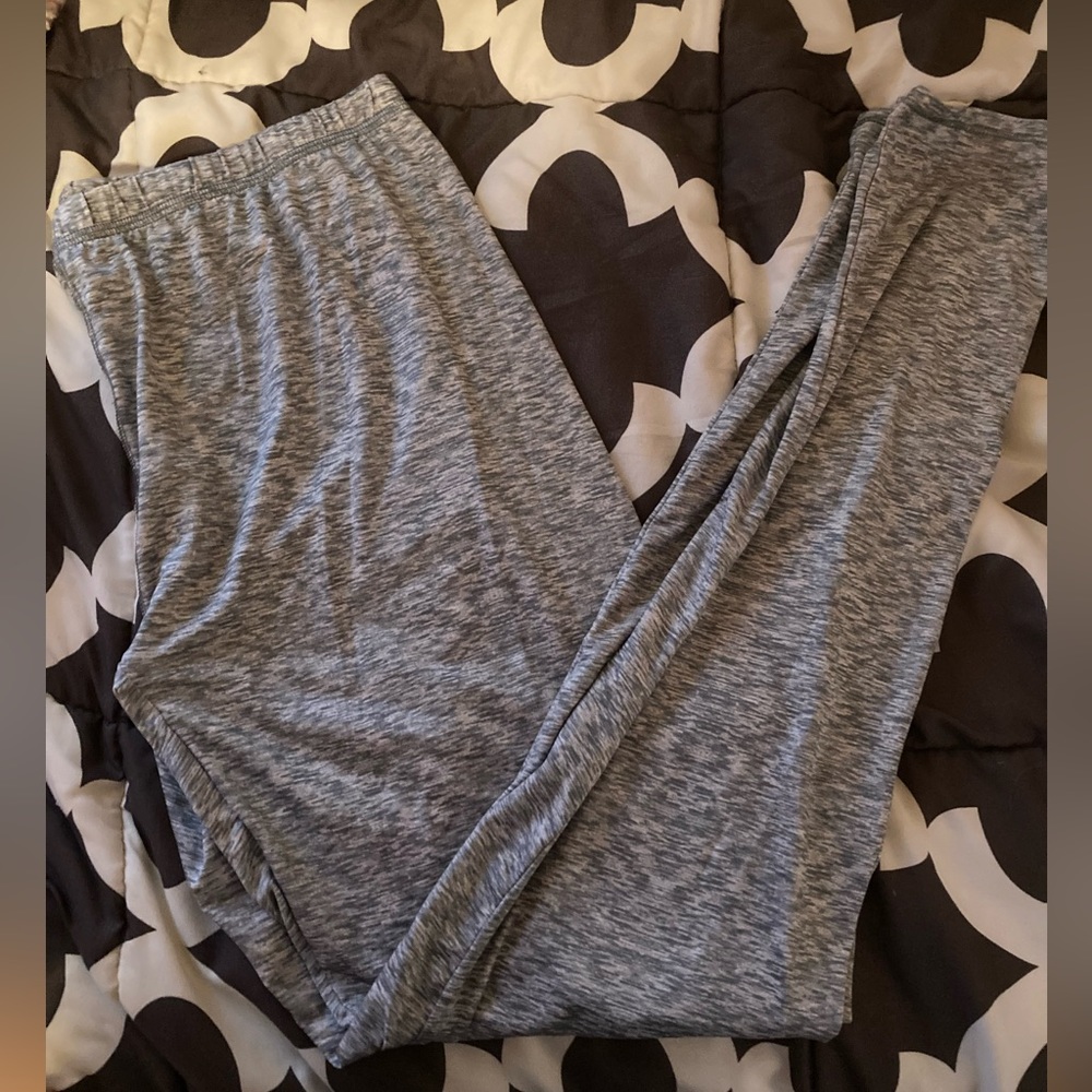 Warm essentials gray leggings